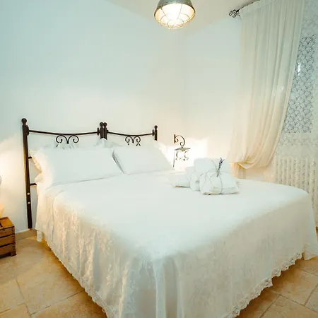 Aparthotel Cortebbianca 4*